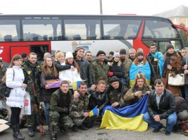 Після довгої розлуки ужгородці побачились з військовими