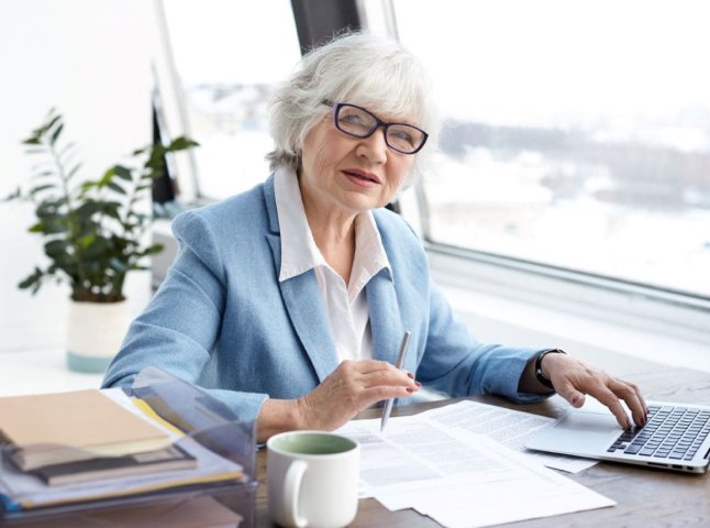 Частина громадян має право на 10 пенсій за раз: відомі умови