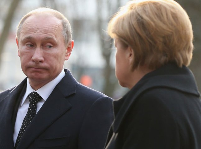 Після телефонної розмови Меркель з Путіном, канцлер ФРН поставила під сумнів адекватність президента Росії