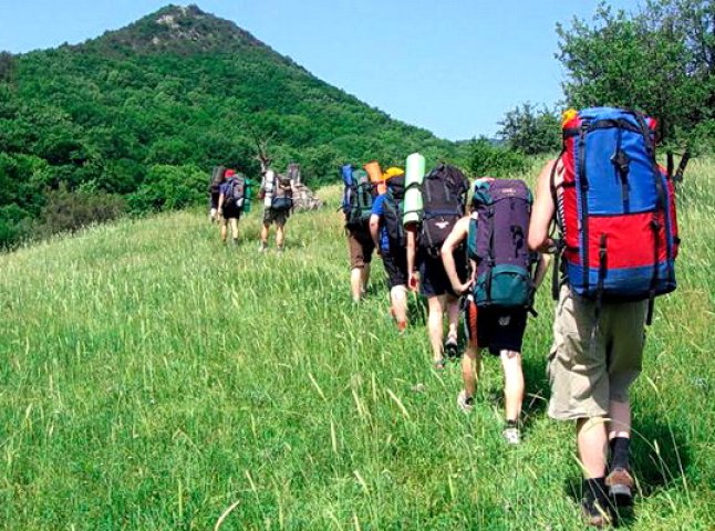 У горах Закарпаття заблукали семеро туристів із Одеси