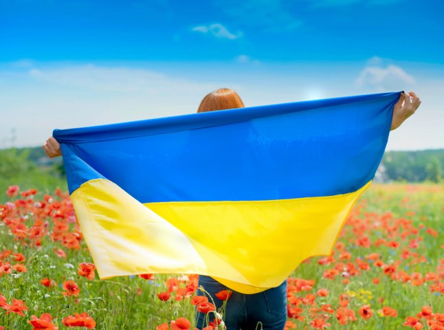 23 серпня — День державного прапора України