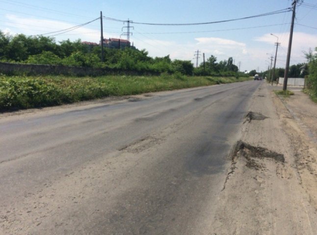 Москаль розповів, на що Мукачівська міськрада витратила гроші, які мали би піти на ремонт вулиці Берегівської-об’їзної