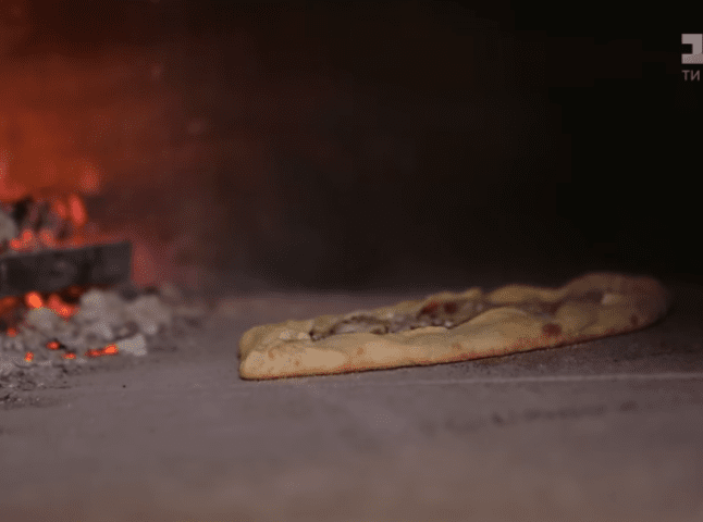 Зимова подорож Закарпаттям: цілющі мінеральні джерела та гуцульська піца