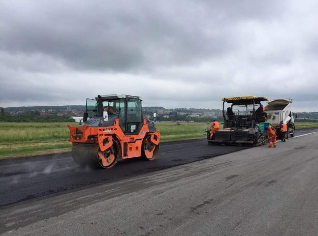 В аеропорту "Ужгород" зможуть сідати навіть великі літаки класу "Боїнг"