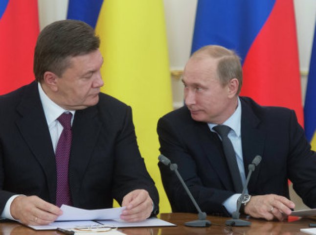 Від президента Віктора Януковича вимагають не підписувати угоду про вступ України до Митного союзу