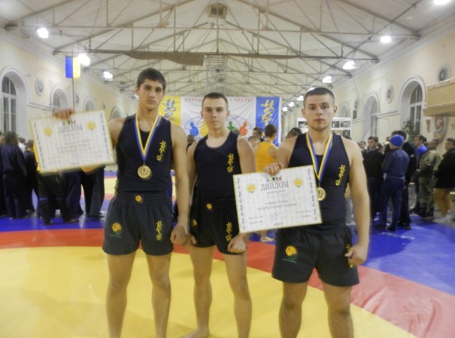 Мукачівські бійці здобули золоті медалі Кубка України з хортингу