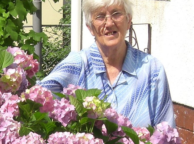 Пенсіонерка з Мюнхена допомагає мукачівському селу Шенборн