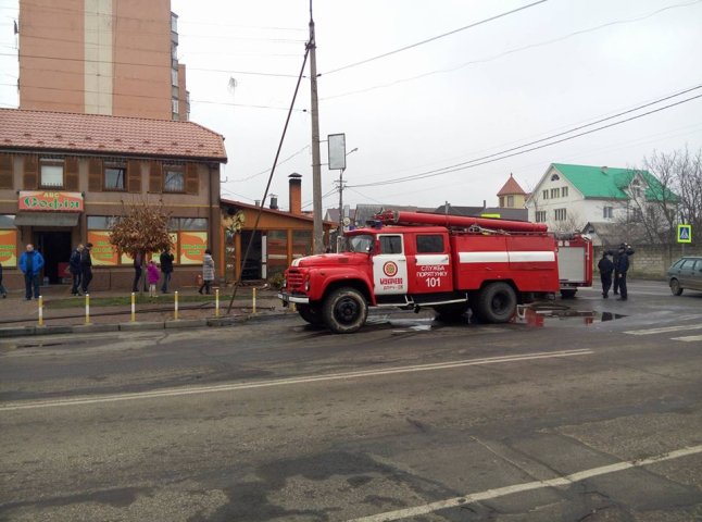 У Мукачеві горить ресторан "Грінвіч"