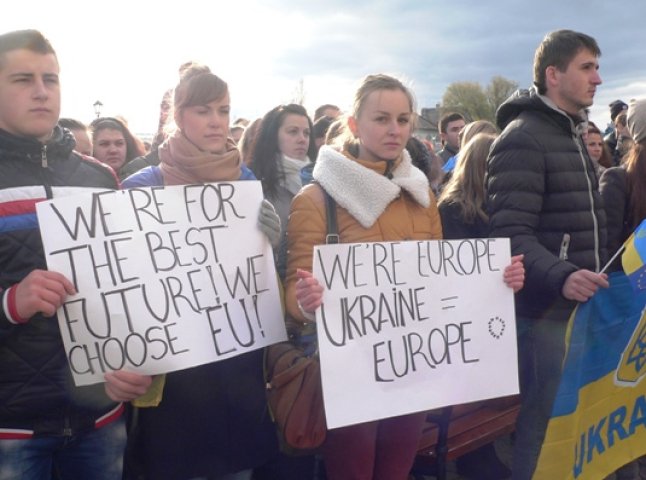 Ужгородські студенти приєднаються до всеукраїнського попереджувального страйку