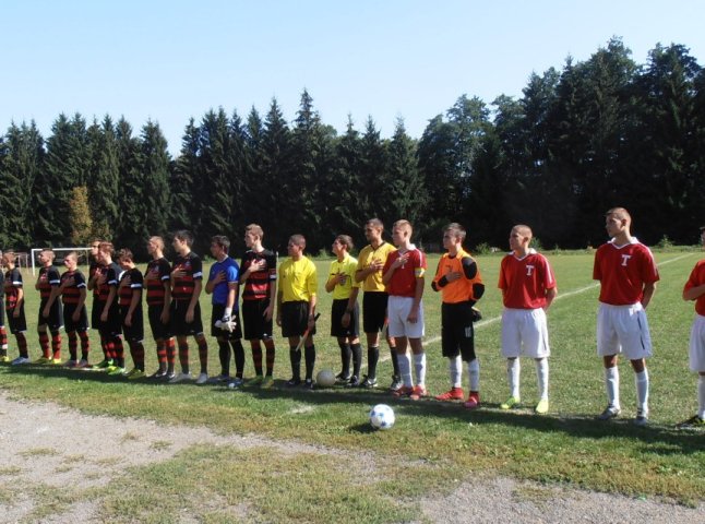 На Тячівщині відбувся матч чемпіонату України з футболу серед юнаків