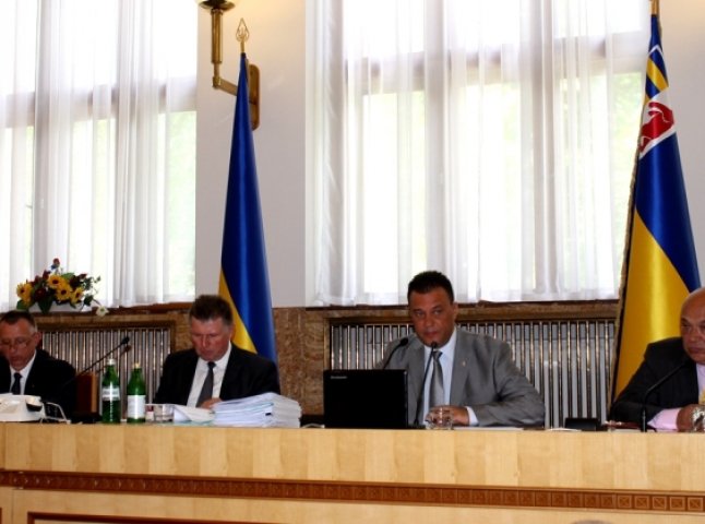 Експеримент реконструкції доріг біля кордону оминув стороною Закарпаття