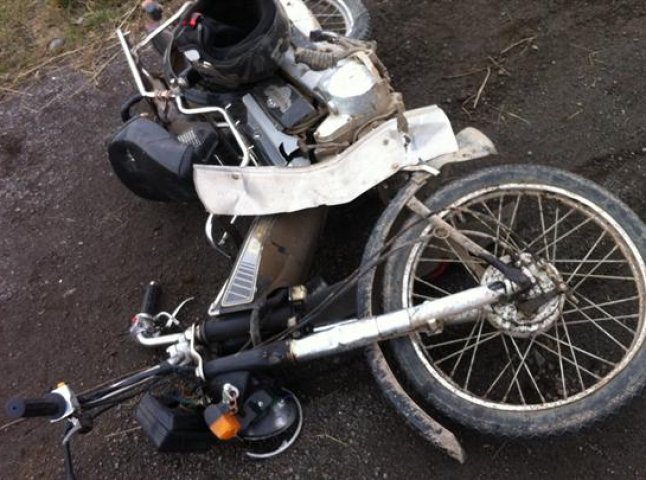 ДТП біля села Чабанівка: жінка на джипі збила мотоцикліста (ФОТО)