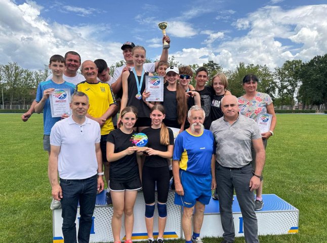 У Мукачеві пройшли змагання з легкої атлетики серед школярів громади