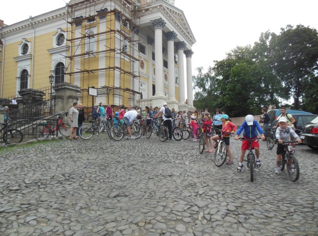 Ужгородські греко-католики провели благодійний велозабіг