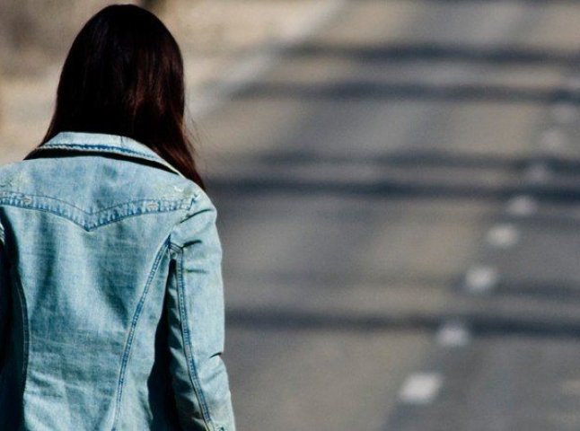 На Мукачівщині 16-річна дівчина пішла з дому