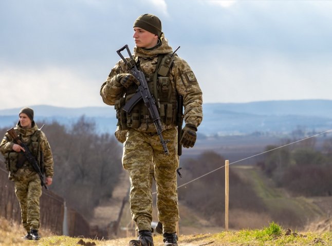 Українським прикордонникам розширили права на огляд автомобілів і пасажирів