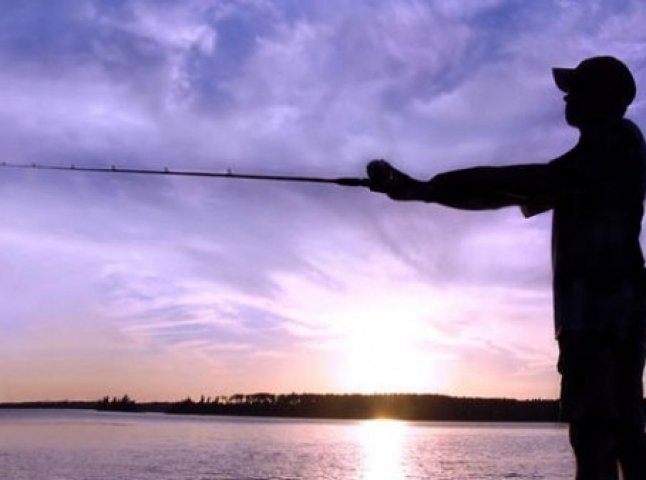У Кольчині від ураження електрострумом помер місцевий рибалка