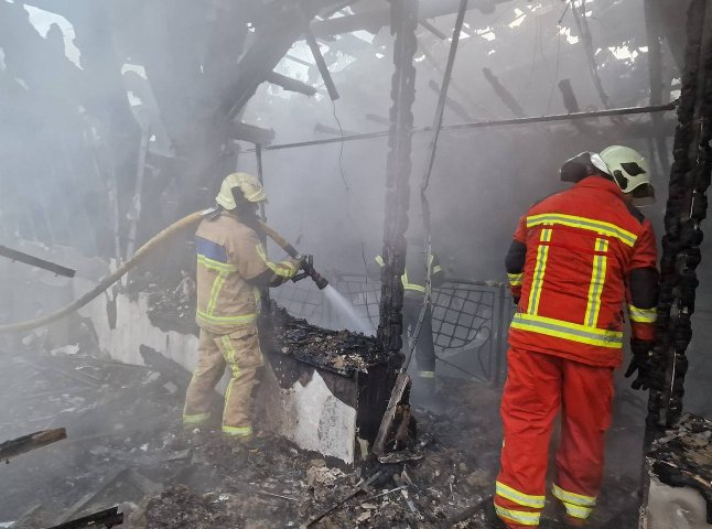 Рятувальники розповіли про пожежі, які сталися на Закарпатті