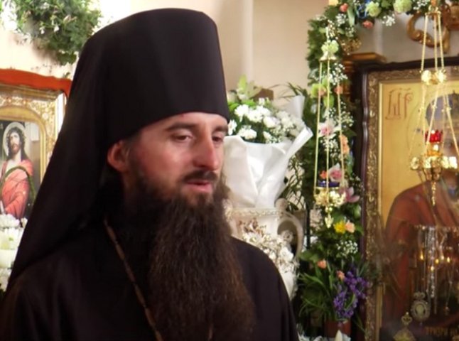 На Закарпатті в одному з монастирів мироточить ікона