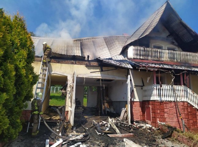 У будинку спалахнула пожежа, поки господаря не було вдома