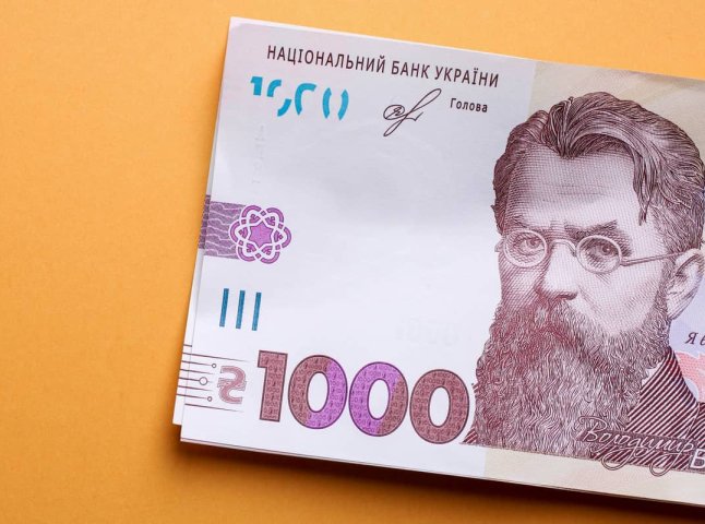 Відробив 6 місяців — дадуть доплату 2000 гривень: оголошено про нововведення Відробив 6 місяців — дадуть доплату 2000 гривень: оголошено про нововведення