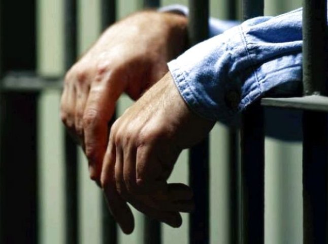 Братовбивство на Закарпатті: чоловік проведе 10 років у тюрмі
