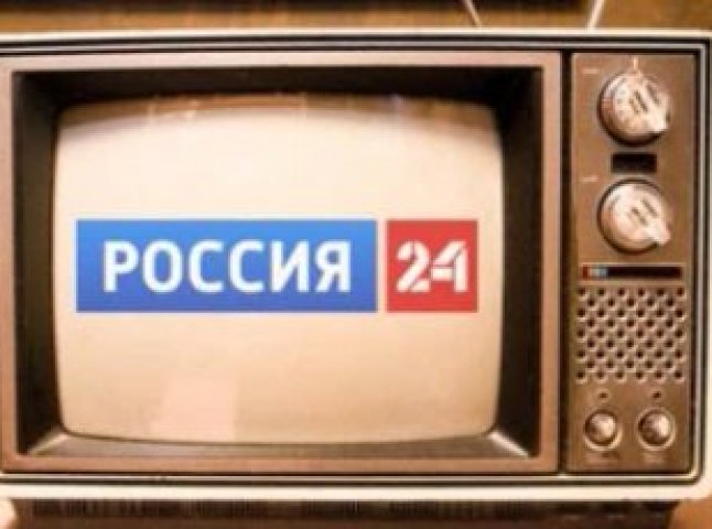 Український журналіст вручив телеканалу "Росія 24" оскар за брехню (ВІДЕО)