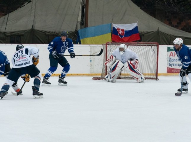 В Ужгороді відбувся міжнародний турнір із хокею