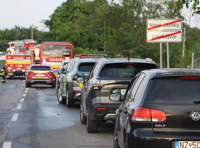 У Словаччині потяг зіткнувся з автобусом: є загиблі та поранені