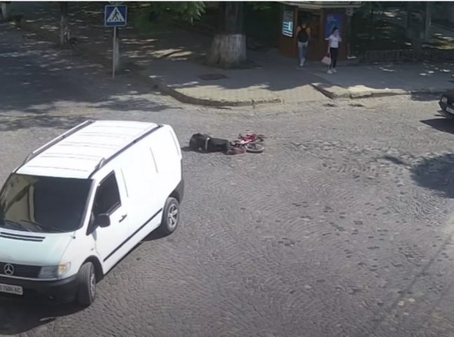 Збив дитину у місті: відеокамери зафіксували момент ДТП