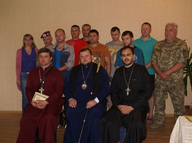 Владика Варсонофій разом з духовенством УПЦ КП провідали бійців АТО