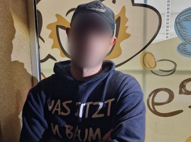 В Ужгороді у 22-річного хлопця знайшли наркотики