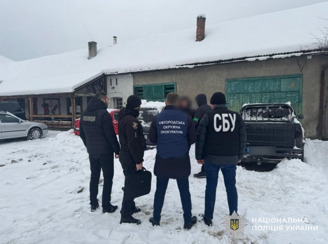 Молодого закарпатця викрили на незаконному продажу гуманітарних автомобілів, призначених для ЗСУ