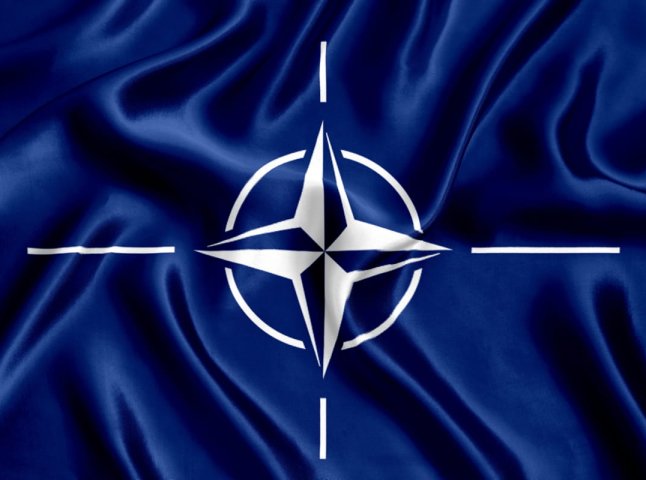 НАТО відмовилося від пропозиції Польщі відправити миротворців в Україну