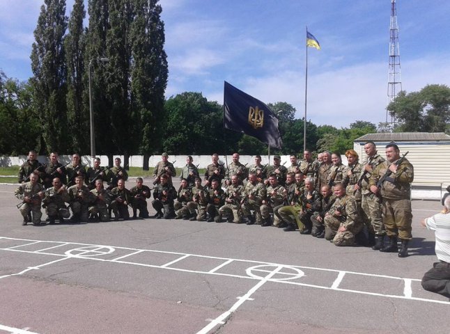 Бійці "Карпатської Січі" присягнули на вірність Україні (ФОТО)