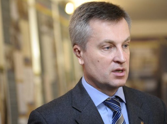 Наливайченко закликав негайно провести спеціальне засідання Верховної Ради по ситуації в Мукачеві