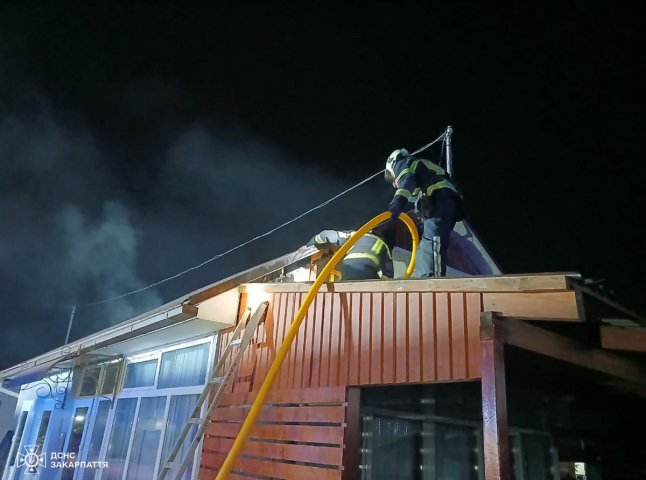 У Виноградові вночі горіло кафе У Виноградові вночі горіло кафе