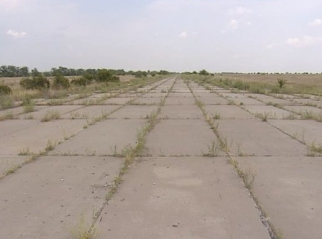 Міська влада планує здавати землі Мукачівського аеродрому в оренду