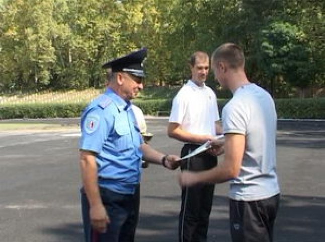 В Мукачеві пройшли змагання з легкоатлетичного кросу серед міліціонерів