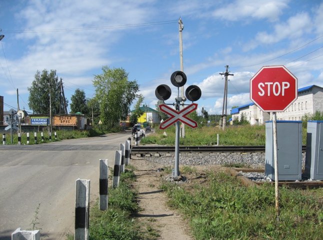 Один із залізничних переїздів на Свалявщині завтра буде повністю закритий