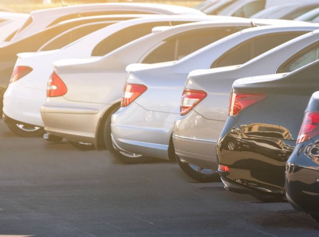 Платне паркування у Мукачеві: запропоновано тариф на ще одній вулиці