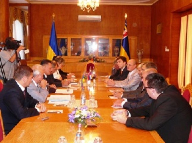 Голова Закарпатської ОДА зустрівся з міністром закордонних справ Словаччини