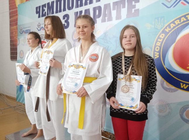 Юні спортсмени з Мукачева здобули призові місця на Чемпіонаті України з карате WKC