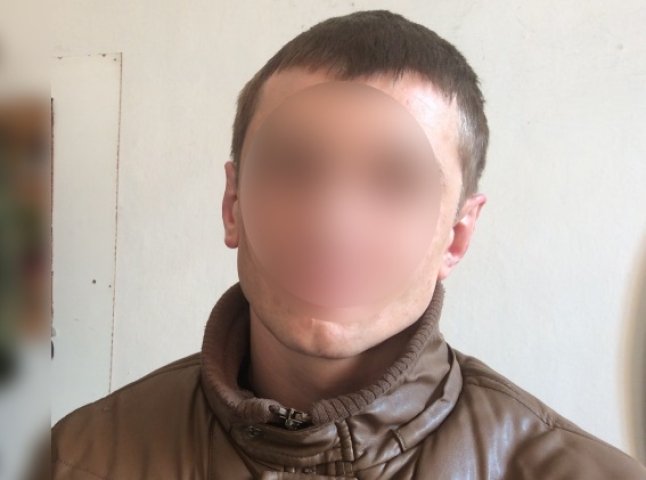 Мукачівські правоохоронці знайшли чоловіка, який переховувався від суду