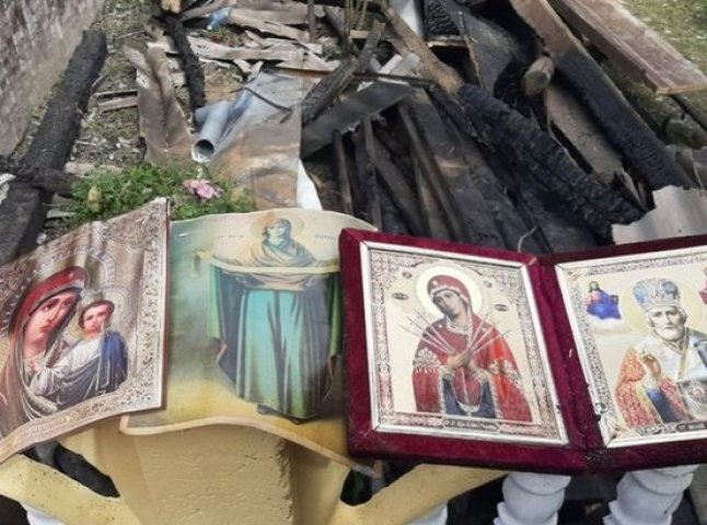 Диво під час пожежі в Мукачеві: згорів весь будинок, але ікони та великодній кошик вціліли