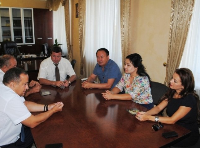 Берегівщину з триденним робочим візитом відвідав посол Республіки Казахстан в Угорщині Сагінбек Турсунов