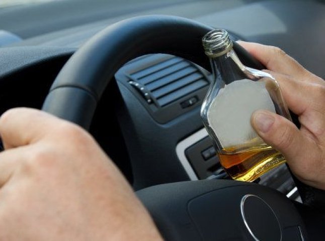 Ужгородські наркологи відпустили нетверезого водія, у якого рівень алкоголю в крові вдвічі перевищував норму