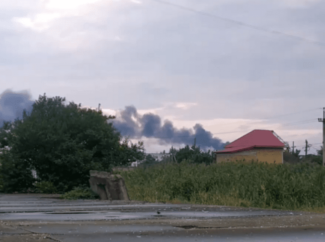Паніка в Криму: тисячі громадян рф тікають після вибухів