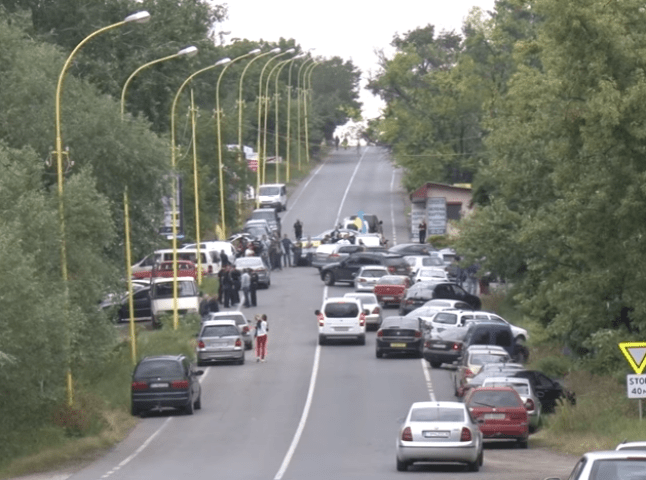 Українсько-словацький кордон вже третю добу в облозі "пересічників"
