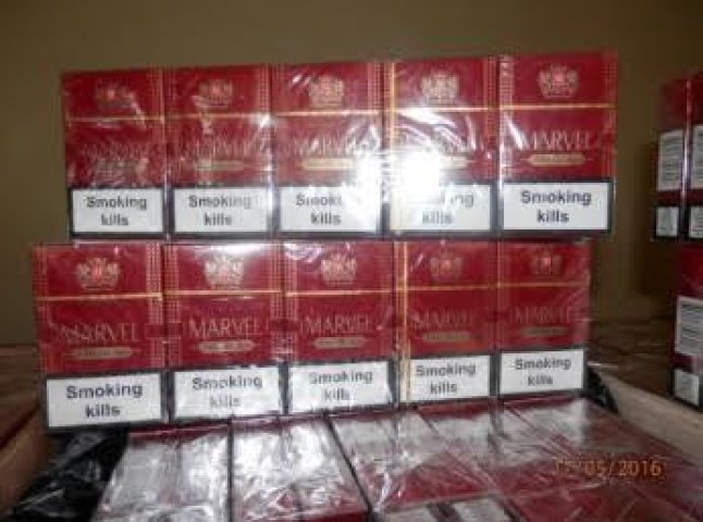 Мукачівські прикордонники виявили вісім пакунків контрабандних сигарет